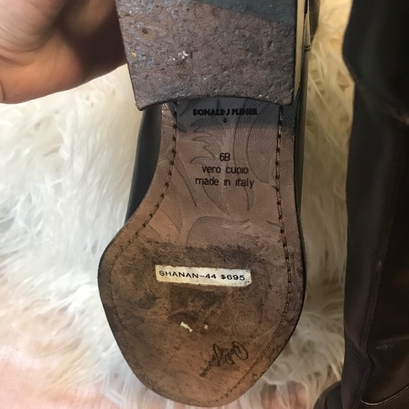 Donald J Pliner Leather Shanan Lace Up and Zippered Boots | Size 6B - Picture 4 of 4